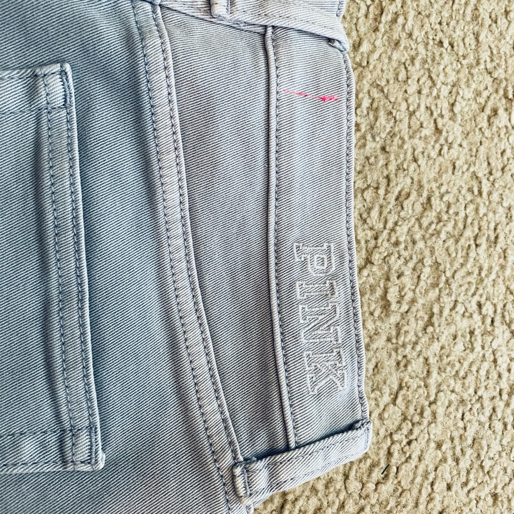 PINK Mid Rise Shorts - Picture 3 of 3